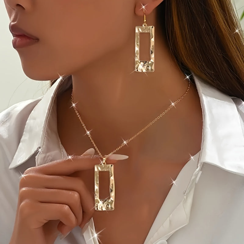 Gold-Toned Hammered Geometric Jewelry Set