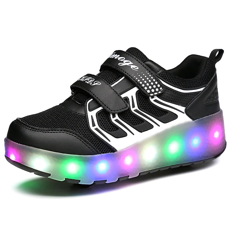 Manufacturers specialize in cross-border two-wheeled Heelys shoes for children, smooth roller shoes, boys and girls, skates, lights, wheel shoes