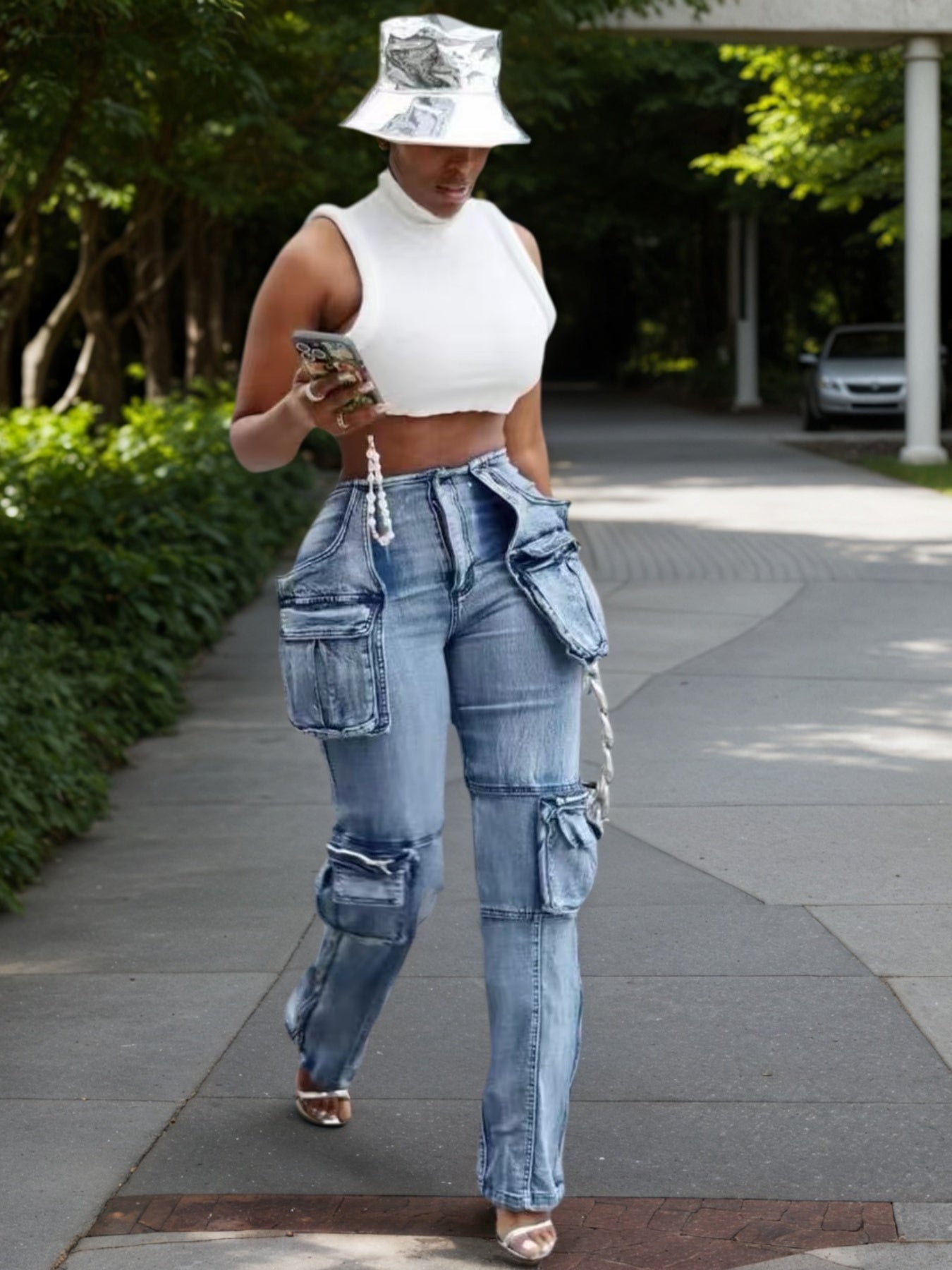 Women's Mid-waisted Washed Straight-Cut Jeans
