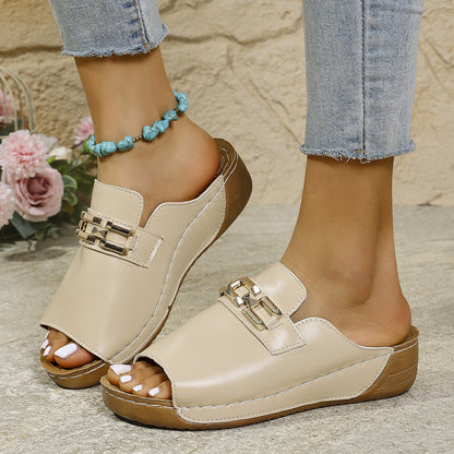 Women's Open-Toe Sandal Slippers With Metal Accessories