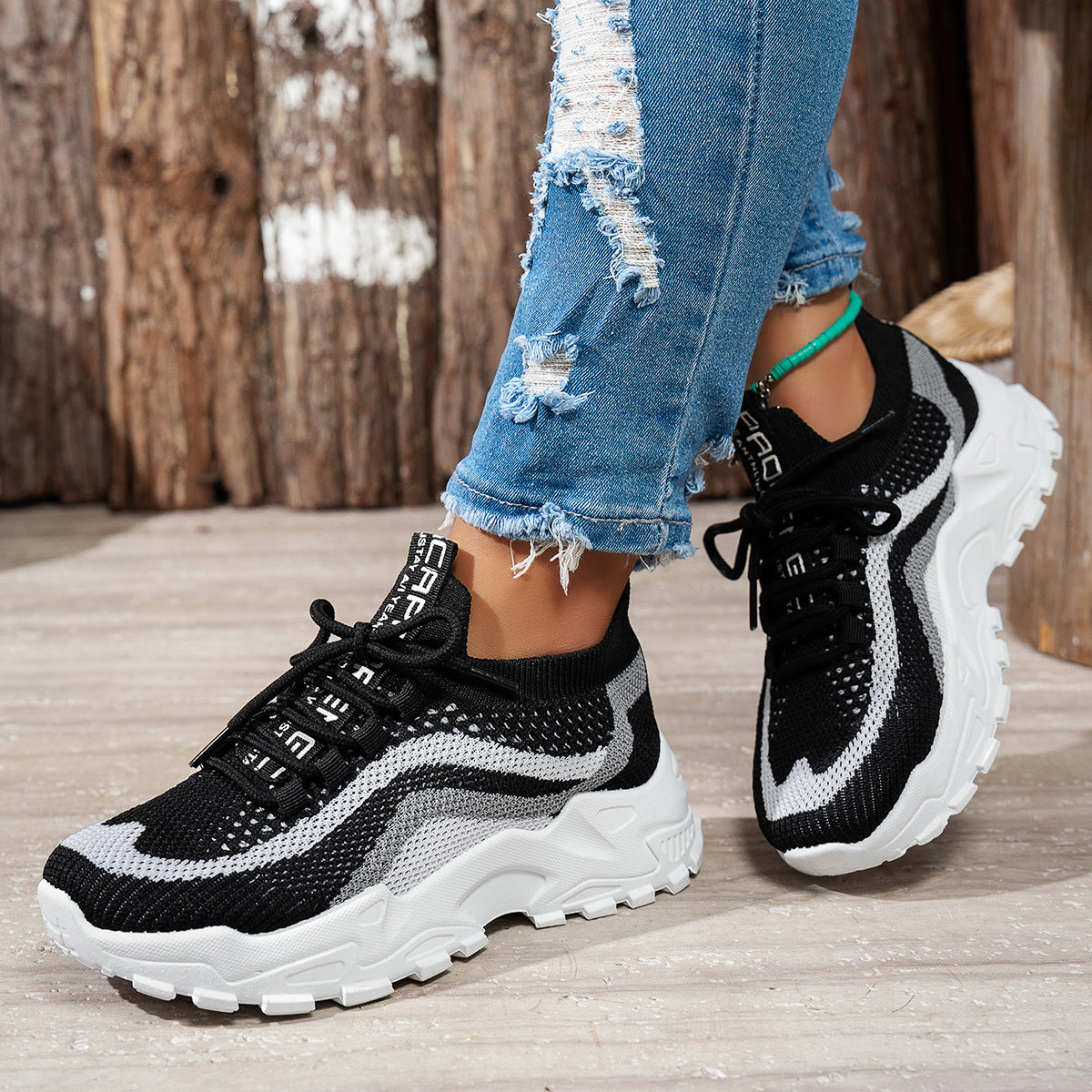 Women's Lightweight Flexible Sports Sneakers