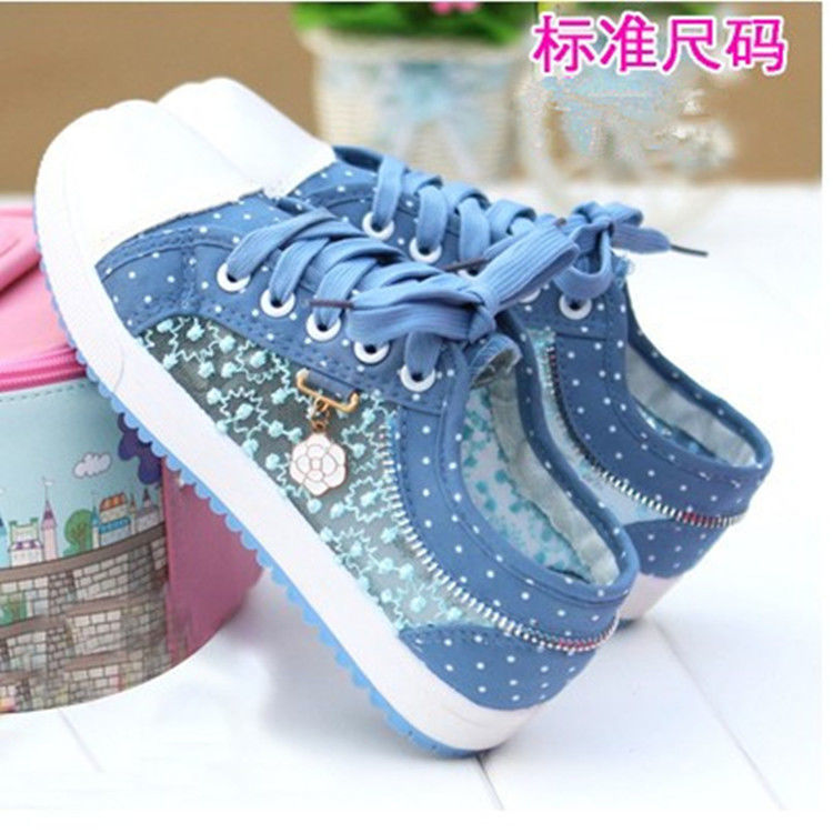 Shoes female students Korean version of the flat breathable girls canvas shoes casual sports shoes board shoes junior high school students summer women's shoes