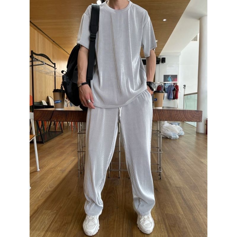 Ins Korean version of the trend elastic silky drape louvers summer thin section breathable comfortable loose casual suit men