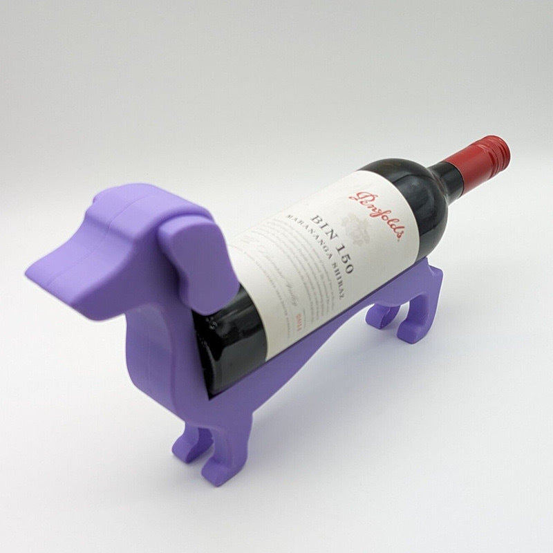Cross-border spot modern simple desktop red wine dachshund wine rack ornaments plastic red wine display rack red wine rack