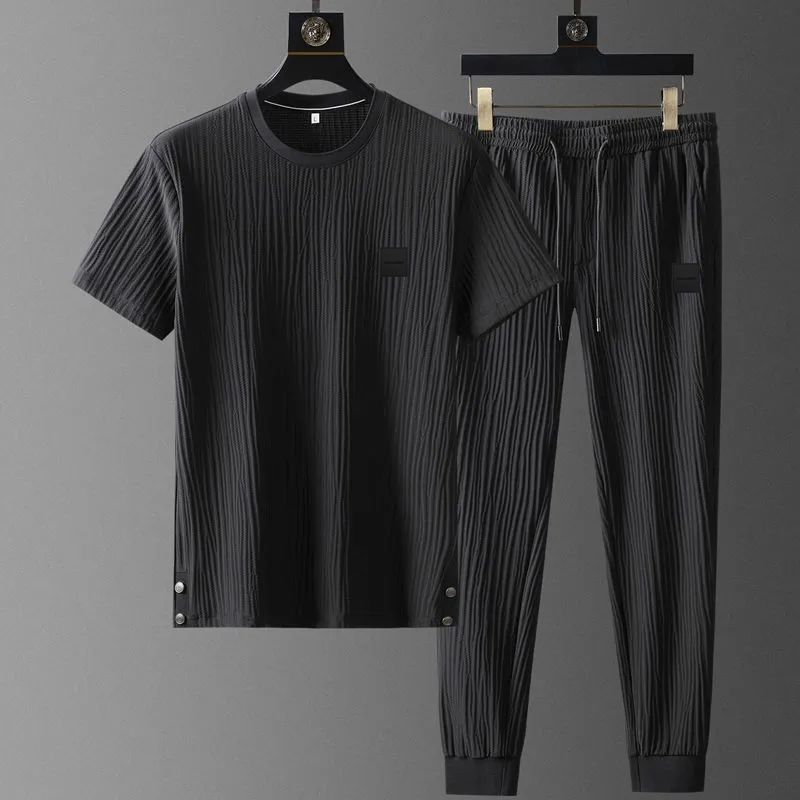 European station summer elastic ice silk casual sports suit men's pleated thin section short-sleeved trousers two-piece suit for men