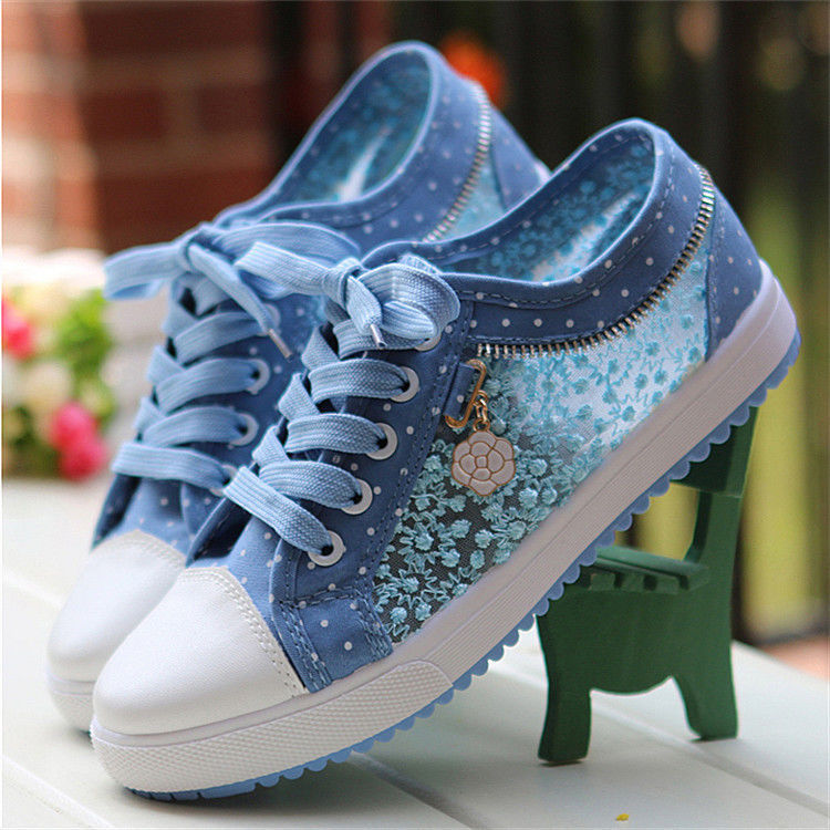 Shoes female students Korean version of the flat breathable girls canvas shoes casual sports shoes board shoes junior high school students summer women's shoes