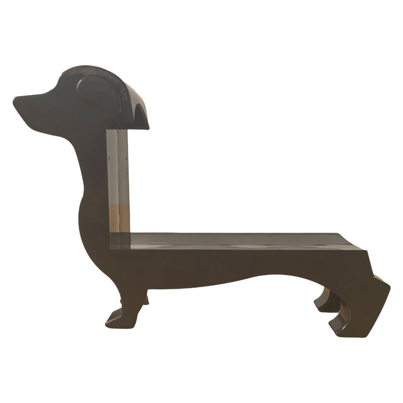 Cross-border spot modern simple desktop red wine dachshund wine rack ornaments plastic red wine display rack red wine rack