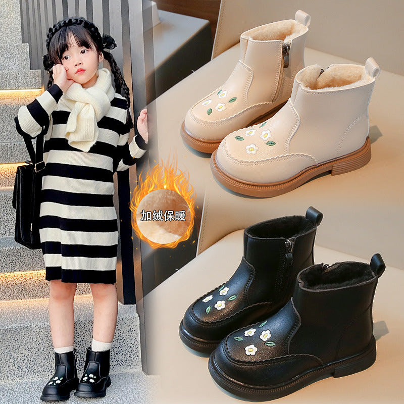 Girls' short boots 2024 winter new children's boots fashionable Martin boots little girls cotton shoes winter plus velvet leather boots