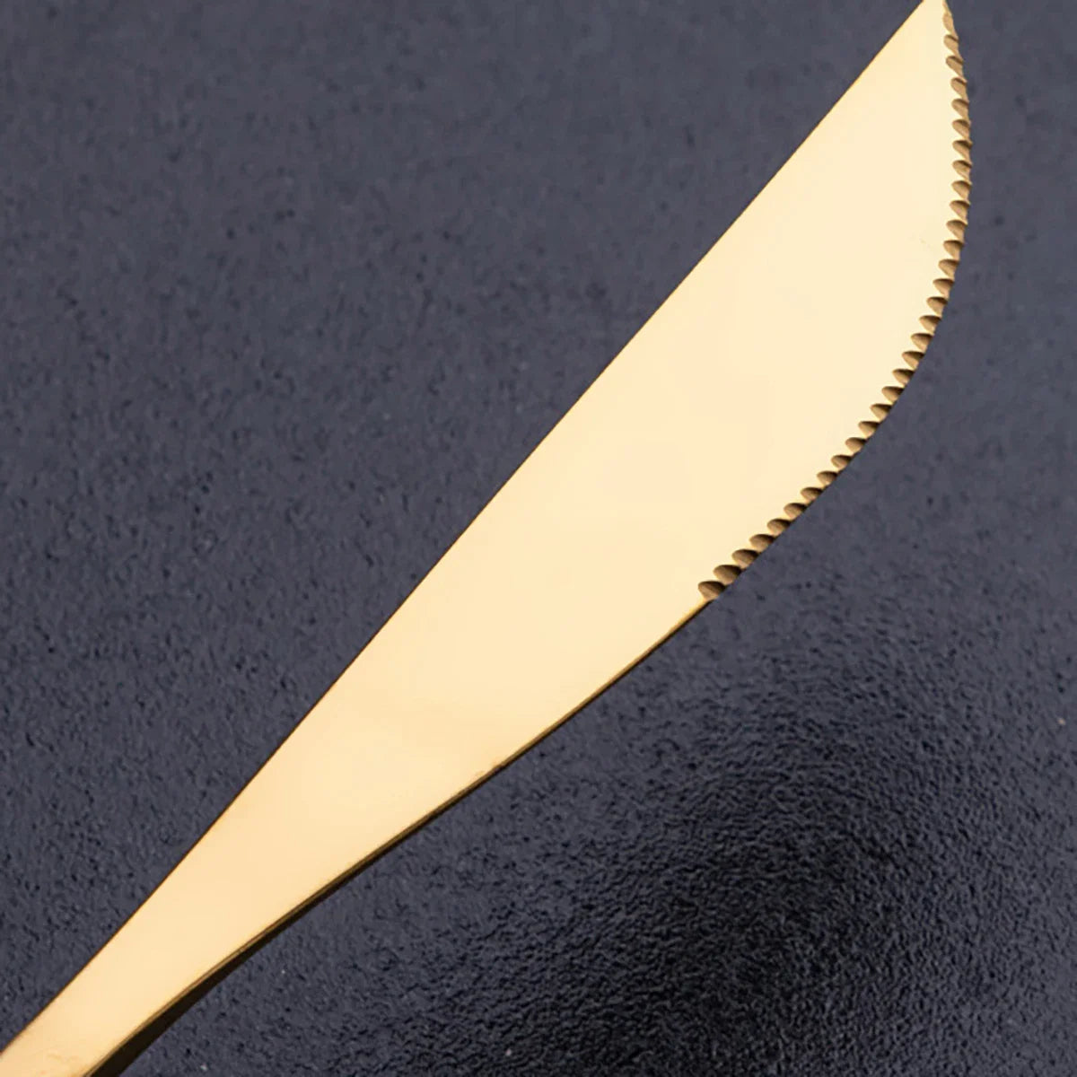 24pcs Gold Flatware Stainless Steel Cutlery Gift Box Set