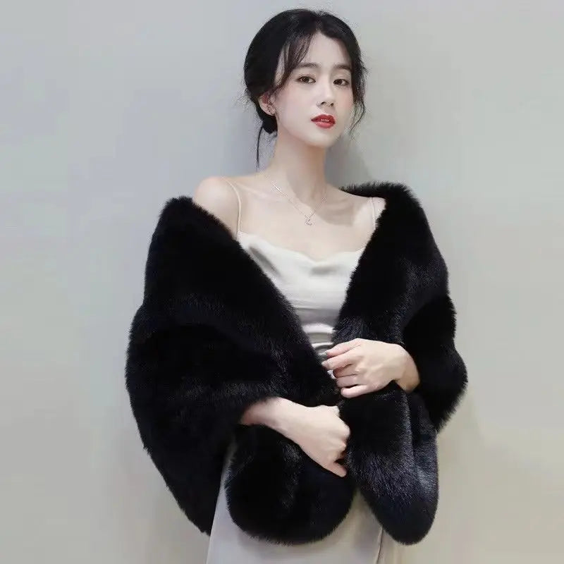 Women's Faux Fur Shawl With Fox Collar Cropped Jacket