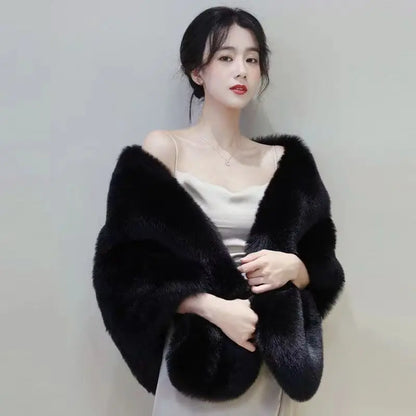 Women's Faux Fur Shawl With Fox Collar Cropped Jacket
