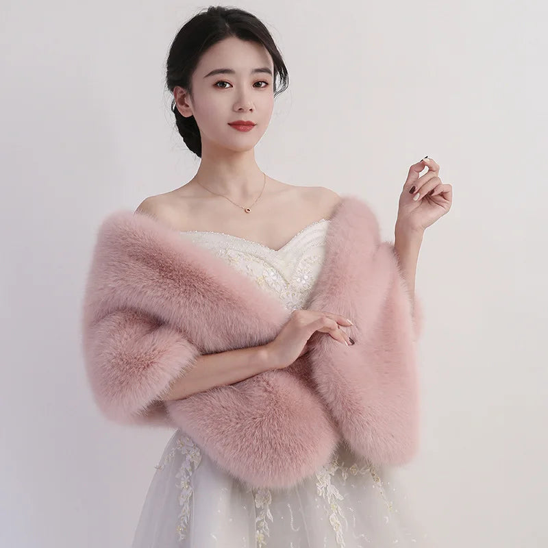 Women's Faux Fur Shawl With Fox Collar Cropped Jacket