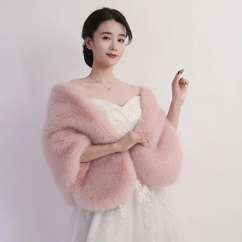 Women's Faux Fur Shawl With Fox Collar Cropped Jacket
