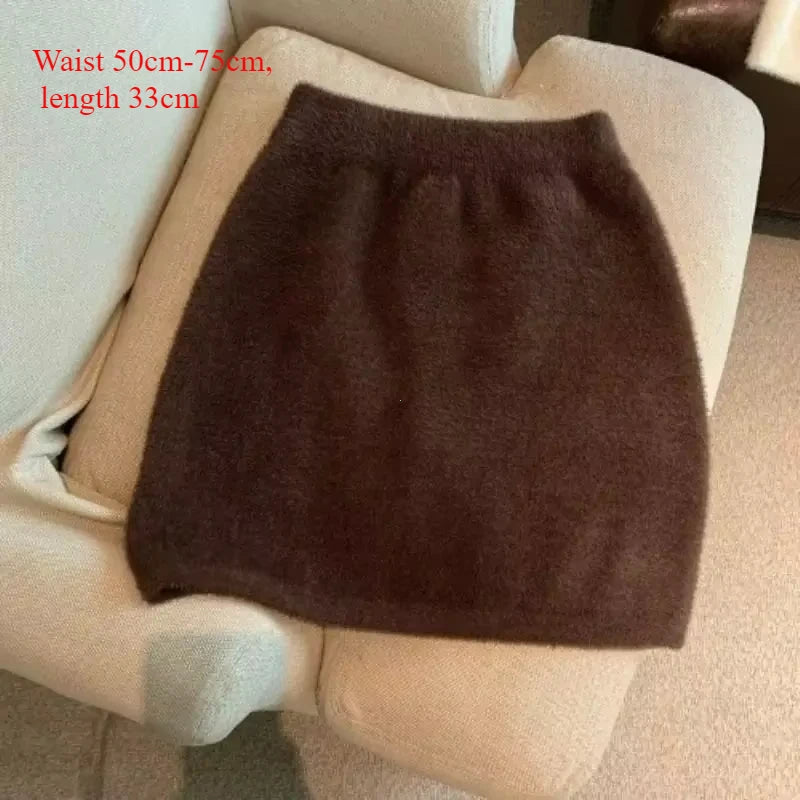 Women's Imitation Fur Elastic Waist Slim Short Skirt