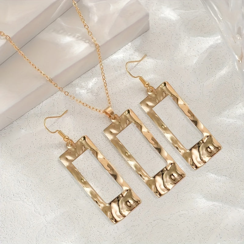 Gold-Toned Hammered Geometric Jewelry Set